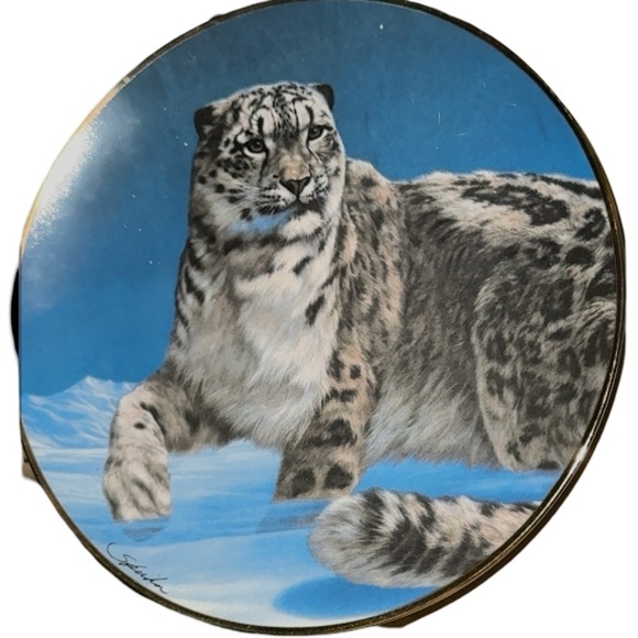 Master of the Tundra”: Limited Edition Snow Leopard Porcelain by Franklin Mint‎ - Picture 1 of 4